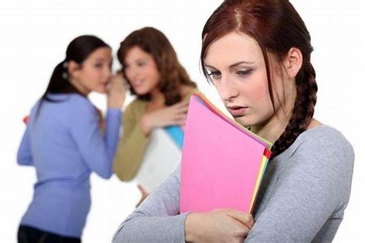 如何处理小人在背后说坏话？