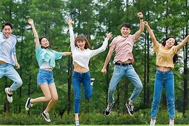 梦见和自己的学生在一起玩