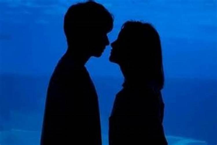 多次梦到同一个女人暧昧对象？