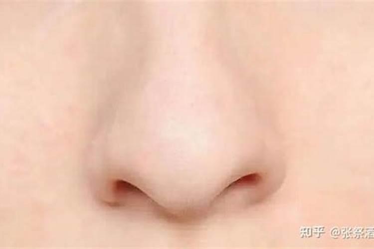 鼻子扁平婚姻不顺吗？