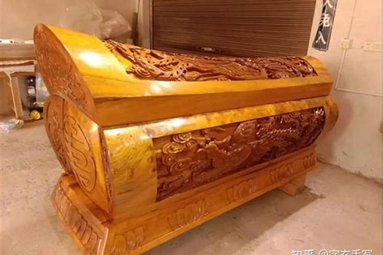 梦见棺材代表什么意思？