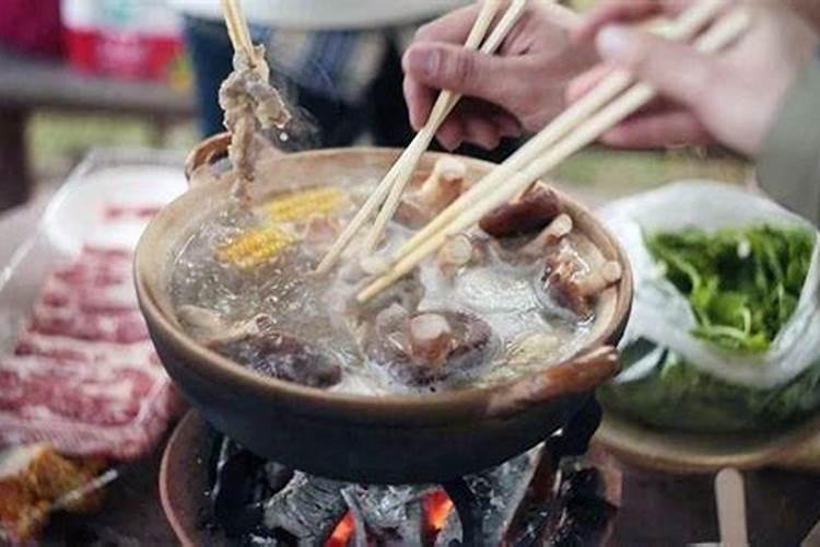 南方除夕习俗围炉