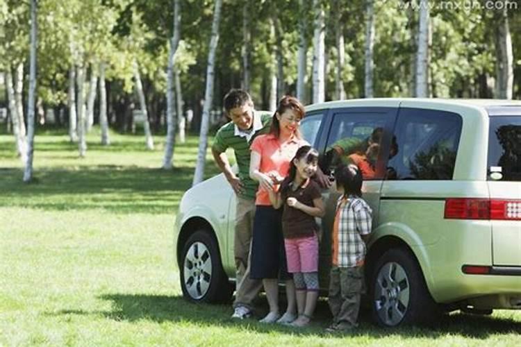 梦见和学生游玩周公解梦