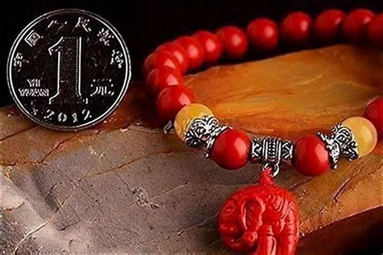 属蛇的犯太岁佩戴什么？