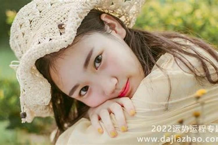 虎年本命年穿什么颜色的衣服好？