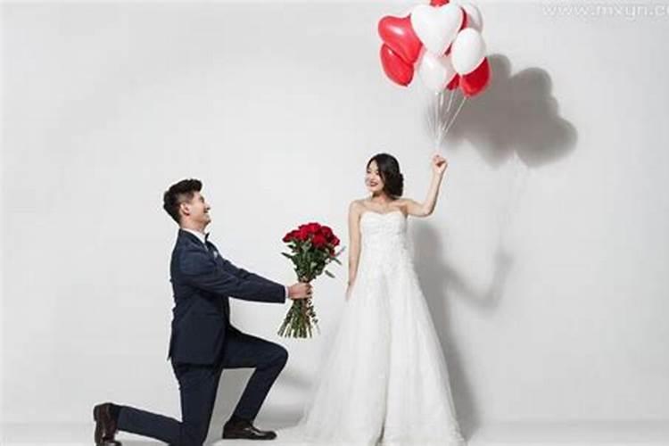 梦见老公向自己求婚啥意思？