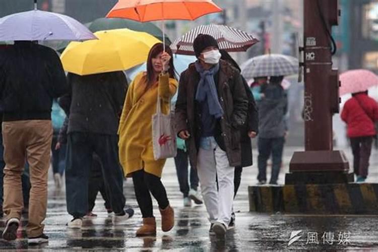 冬至下雨天跟运动搭配