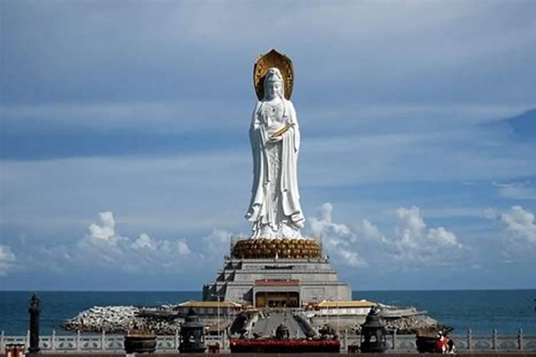 大运与命宫天克地冲