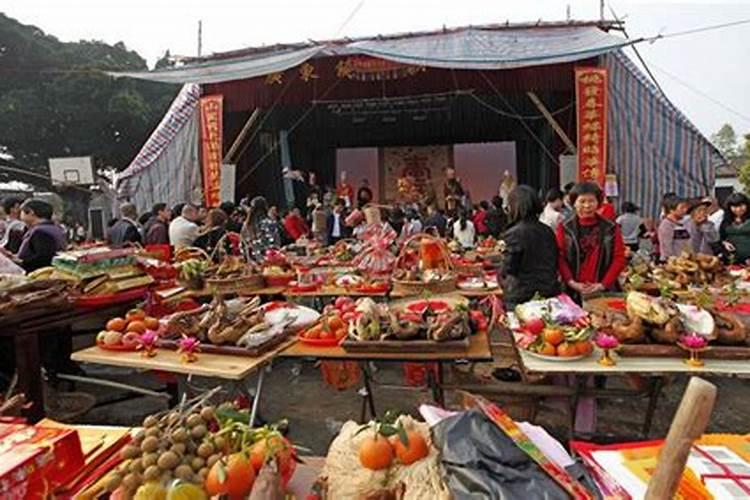 鬼节贡品怎样放？