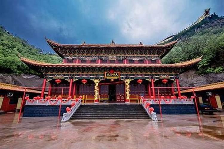 求事业和财运哪个寺庙最好？