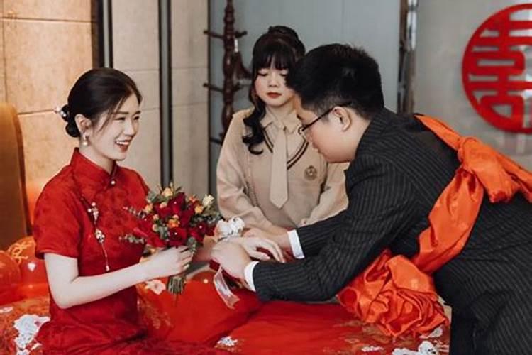 合婚夫心妻心是什么？