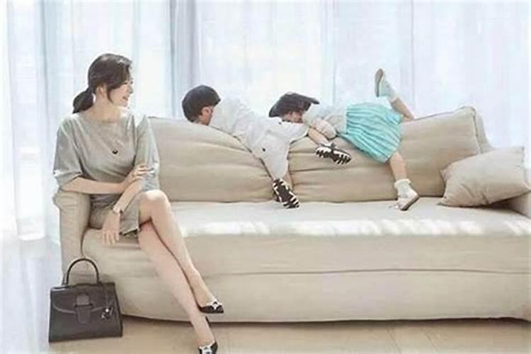梦见姐姐生了一个儿子两个女儿