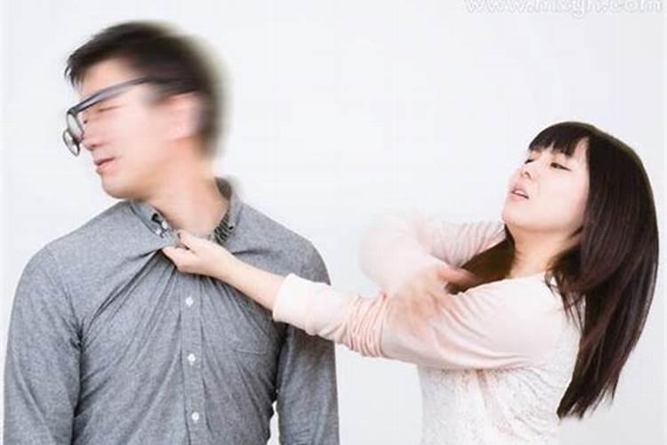 梦见别人夫妻打架是什么意思？