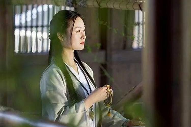 什么时辰女人上人？