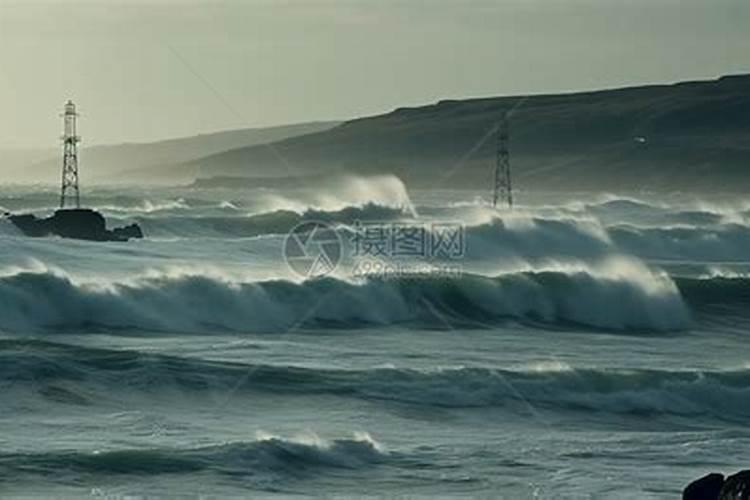 梦见大海水浪滚滚而来