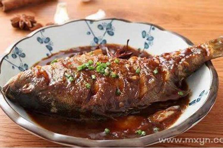 梦见吃鱼肉好吗周公解梦？