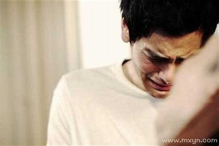 梦到家人死了自己哭了