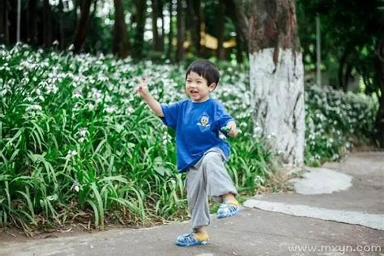 梦见别人生了个男孩是什么预兆？