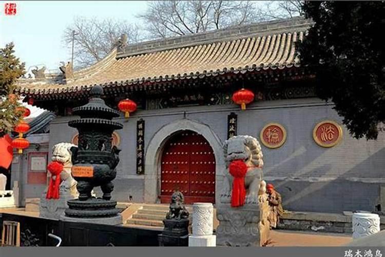 正月初一慈化寺庙在哪里？