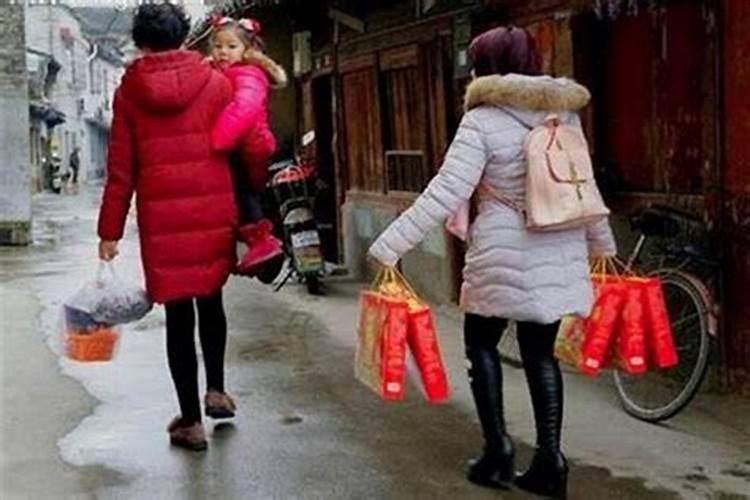 梦见亲戚给我家拜年什么意思？