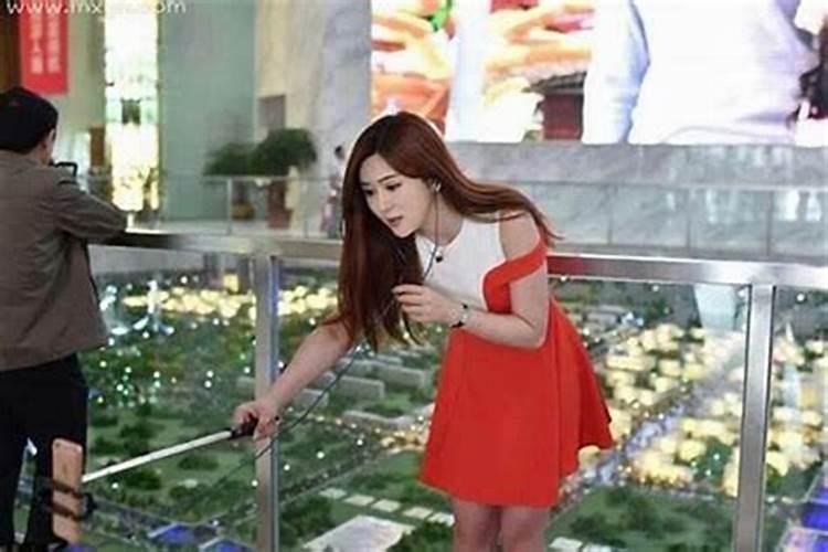 梦见美女向自己表白是啥意思啊？