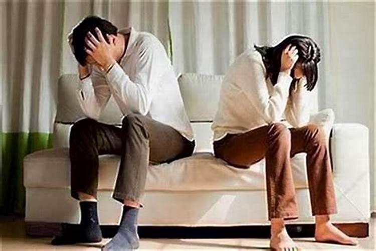 晚婚属于婚姻不顺吗？