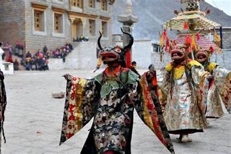 鬼节祭祀跳大神