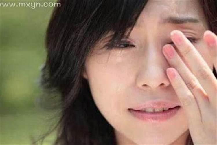 梦见老人去世哭得很伤心