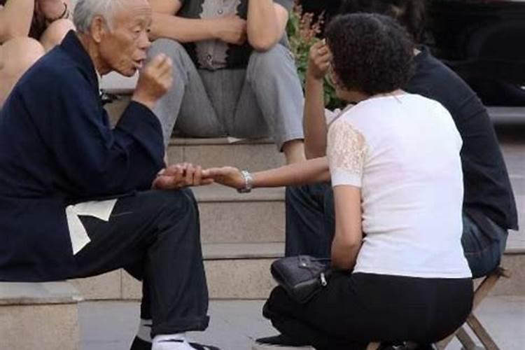 媽媽一個勁的不同意八字不合