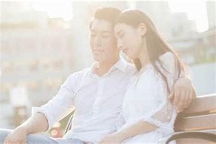 梦见前女友和她现任男友什么预兆？