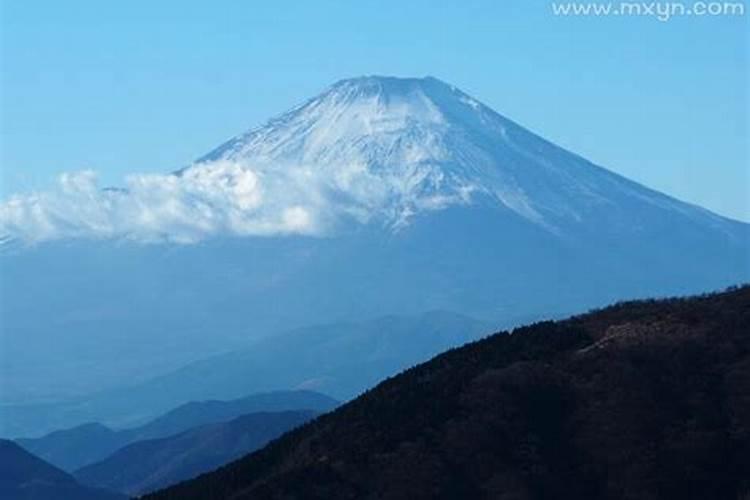 梦见大山是什么意思好不好？
