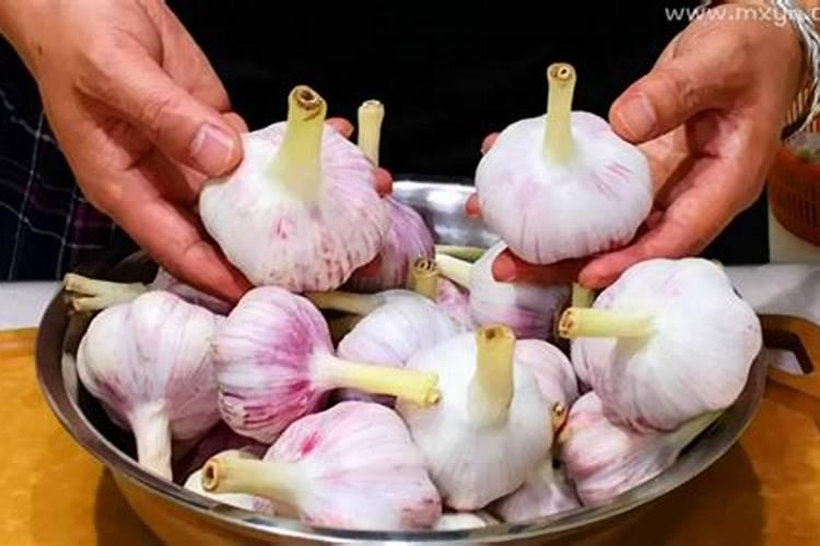 梦见买大蒜是什么预兆？