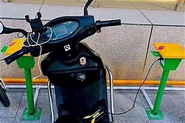 梦见电动车没电了推着走