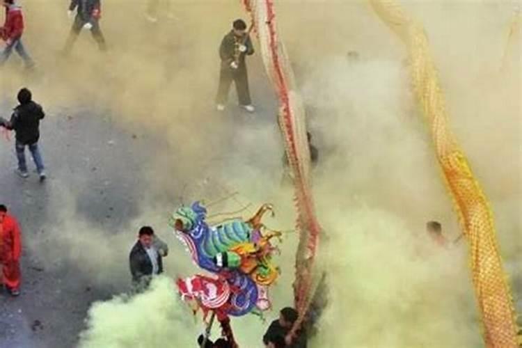 2027年腊月天坑在哪？