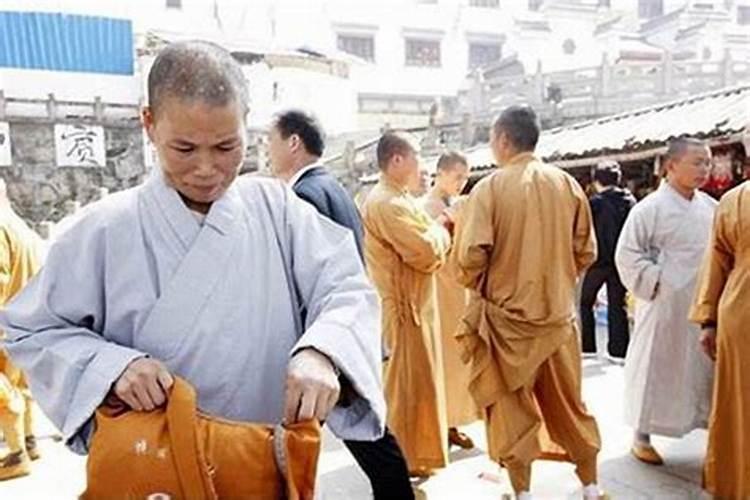 广东梅州尼姑做法事