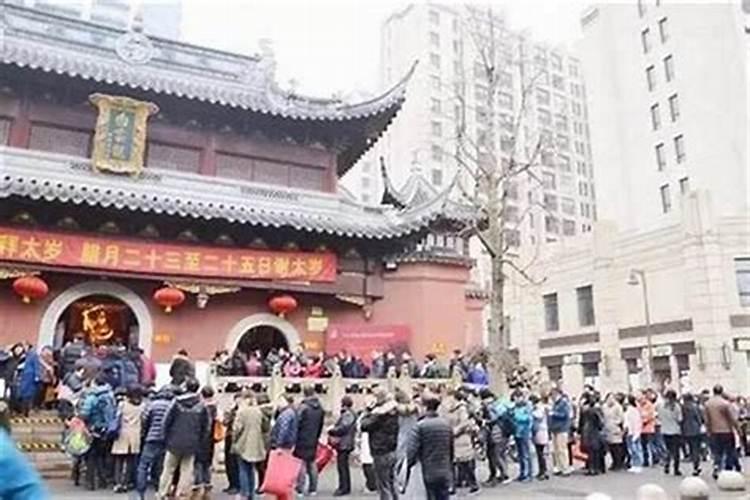 犯太岁为什么要在寺庙？