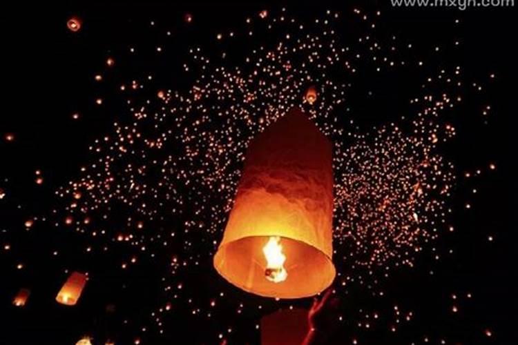 梦见死去的老人又活了过来