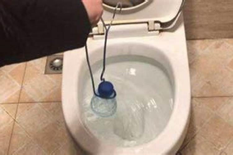 梦见马桶堵等一下通了