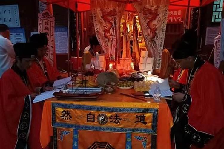 到哪里去超度亡灵？