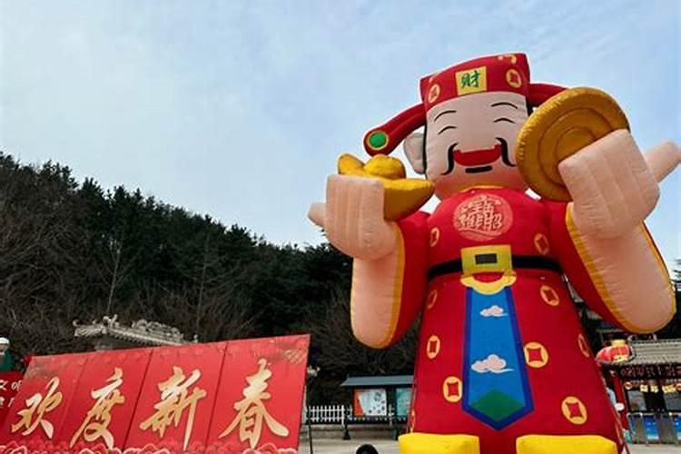 正月初五去哪里升旗？
