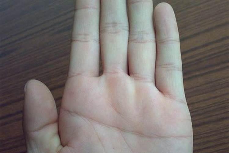断掌的人命运怎样？