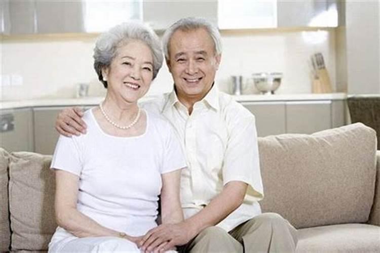 梦到自己的爷爷什么意思？