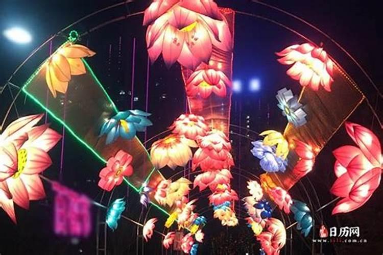 元宵节指的是农历哪天？