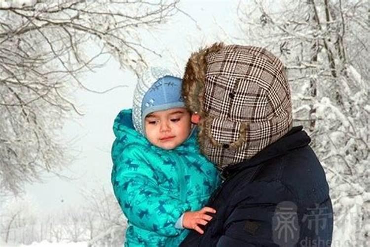 梦到死去的亲人像以前一样活着