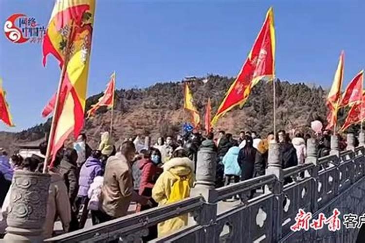 正月初一的登山习俗