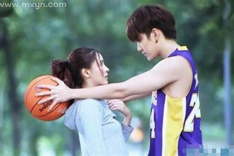 经常梦见跟前女友在一起