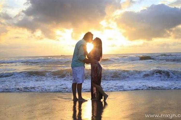 梦见和别人接吻什么意思？