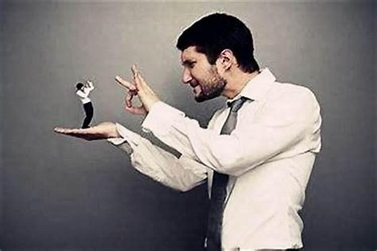 化解小人最简单的办法是什么呢？