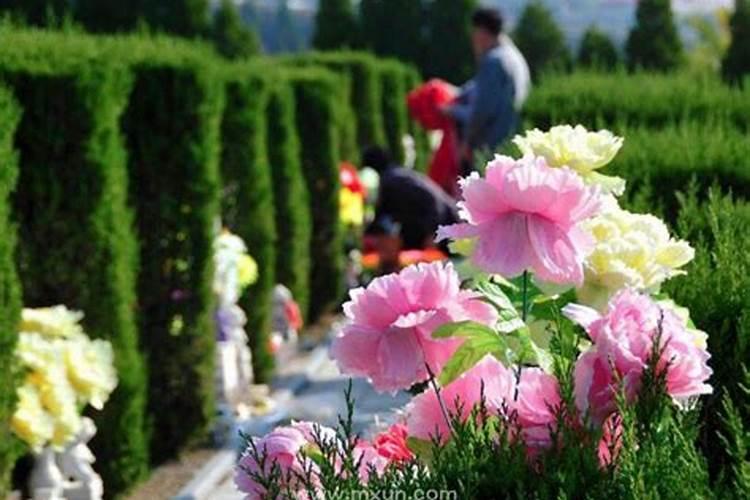 梦见死去的亲人去世是什么预兆？