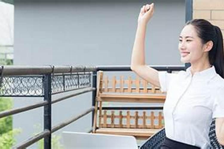 梦到美女有什么征兆？